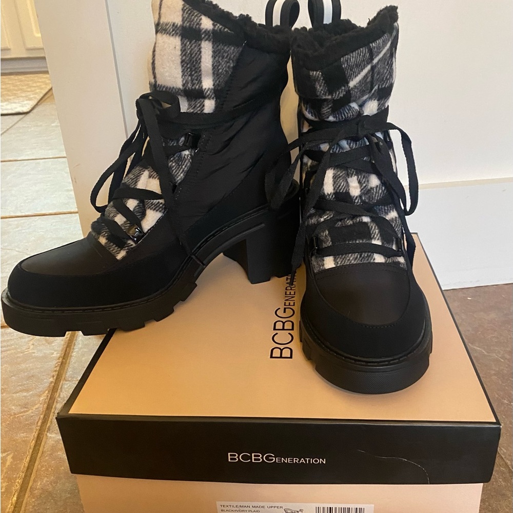 Bcbgeneration Shoes Bcbgeneration Tagli Plaid Hiker Boots Black/White Size: 9.5